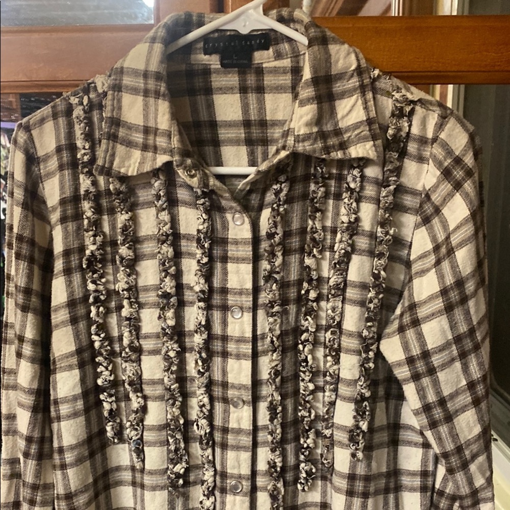 Women’s Crystal Candy Brown/Cream Large Snap Front Plaid Shirt with Ruffles